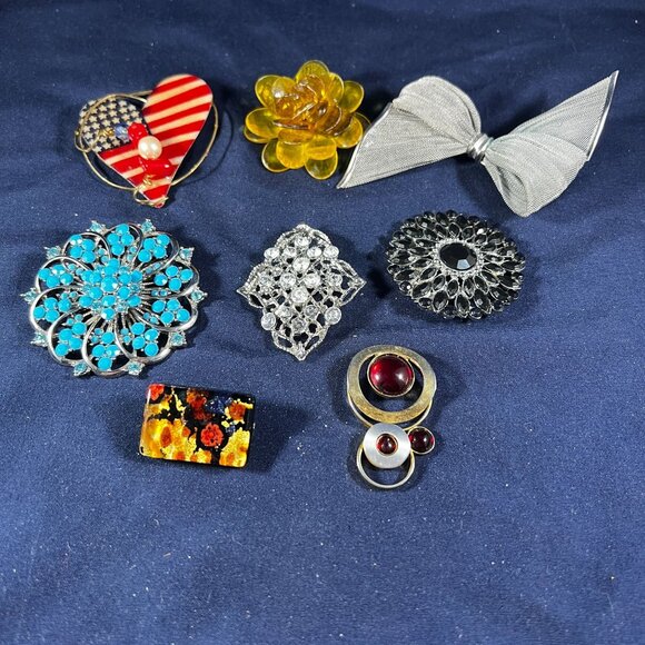 Jewelry - Vintage Costume Jewelry Brooch Lot Of 8 Assorted Designs & Colors Rhinestones Fl
